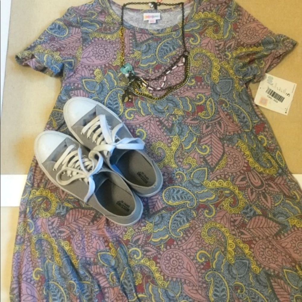 PASTEL PAISLEY PRINT DRESS